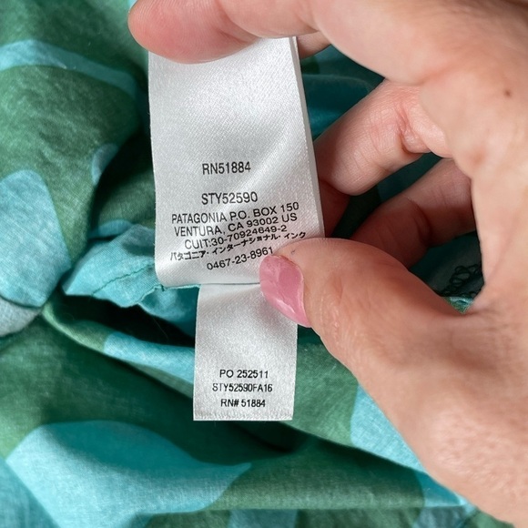 Vintage Patagonia Casual Tropical Button Down Collared Short Sleeve Top 12 Large - Picture 9 of 15